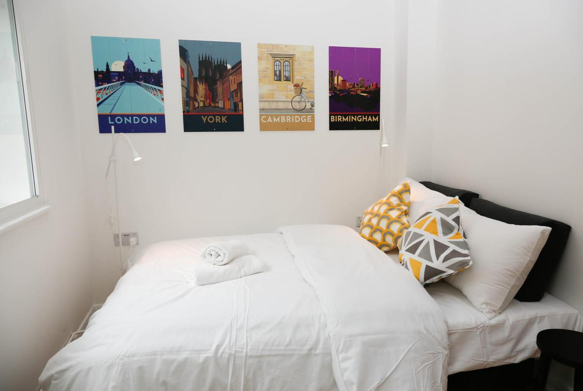 New Luxury Apartments In Central London Next To Shops, Cafes, Bars & Metro Экстерьер фото