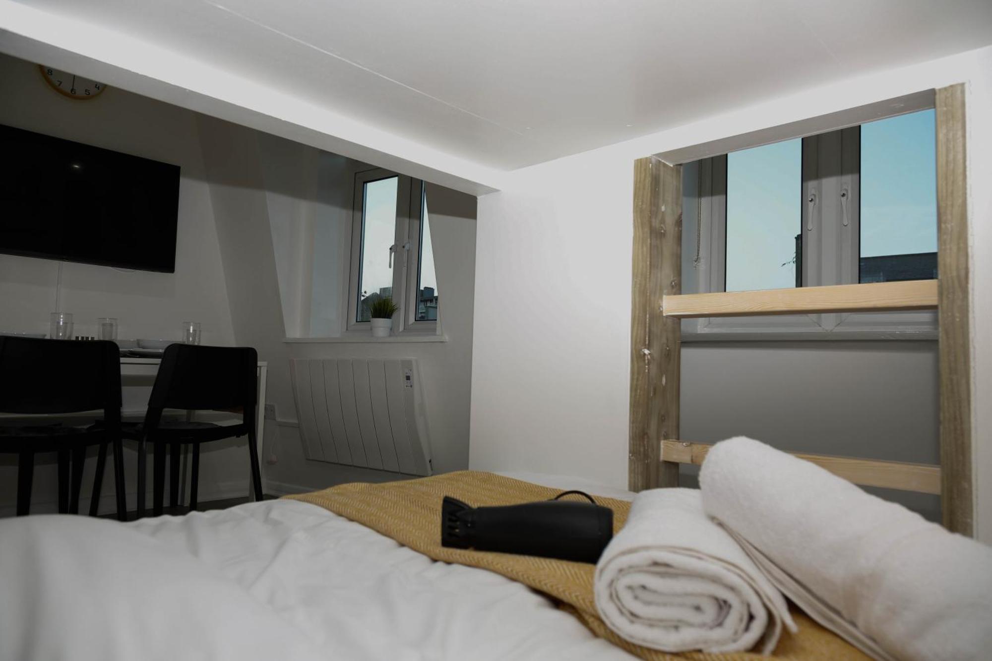 New Luxury Apartments In Central London Next To Shops, Cafes, Bars & Metro Экстерьер фото