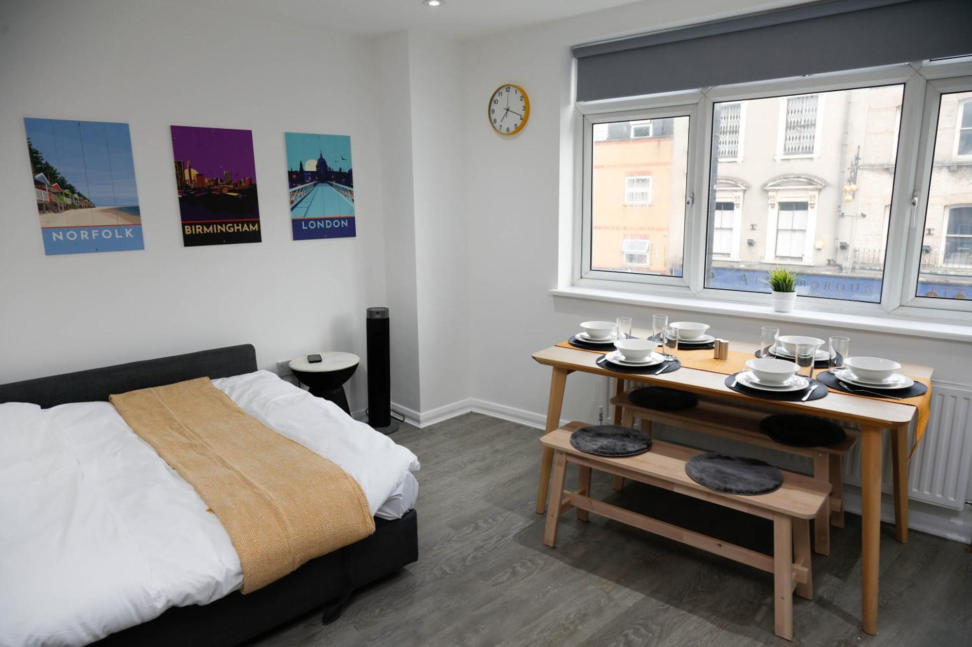 New Luxury Apartments In Central London Next To Shops, Cafes, Bars & Metro Экстерьер фото