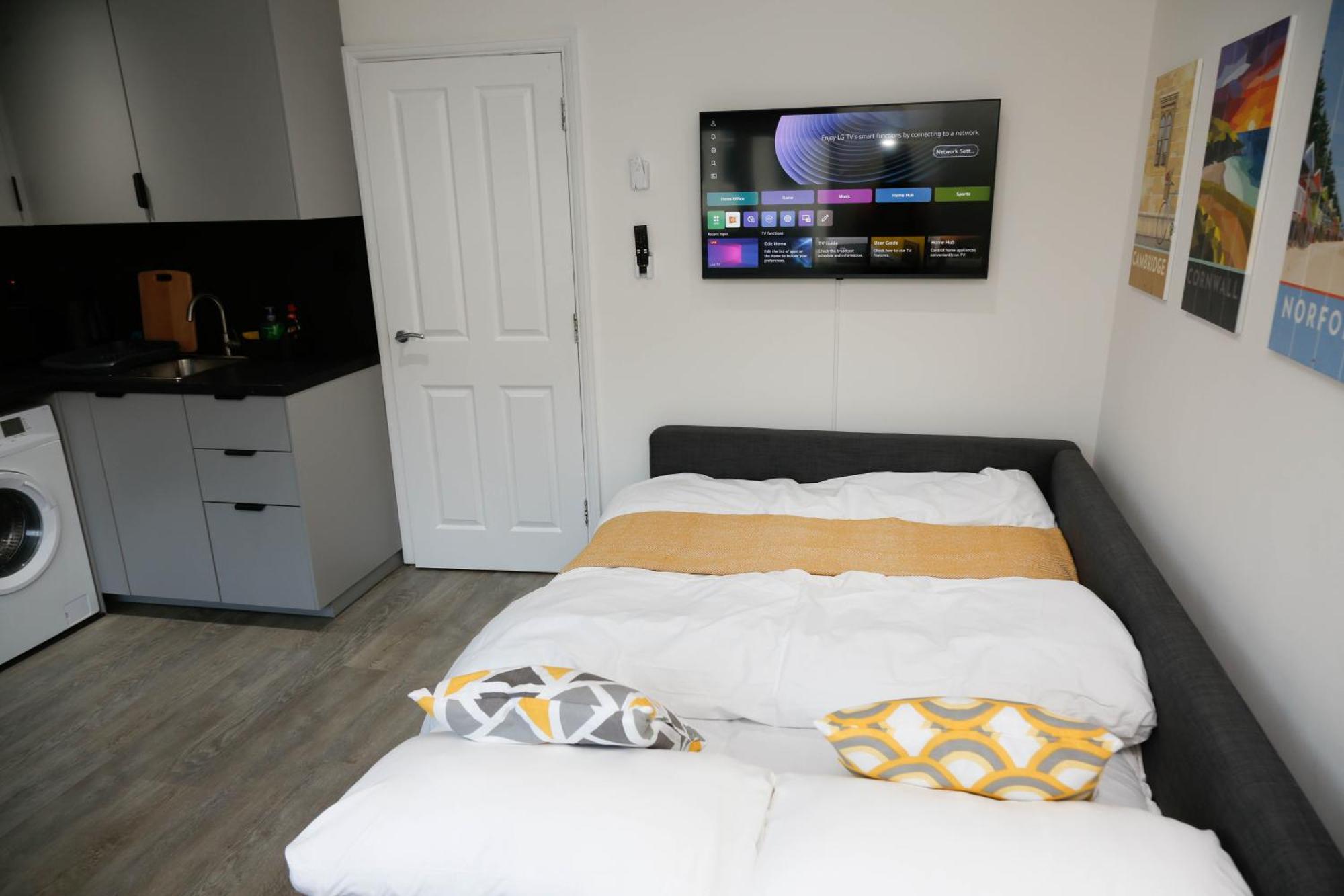 New Luxury Apartments In Central London Next To Shops, Cafes, Bars & Metro Экстерьер фото