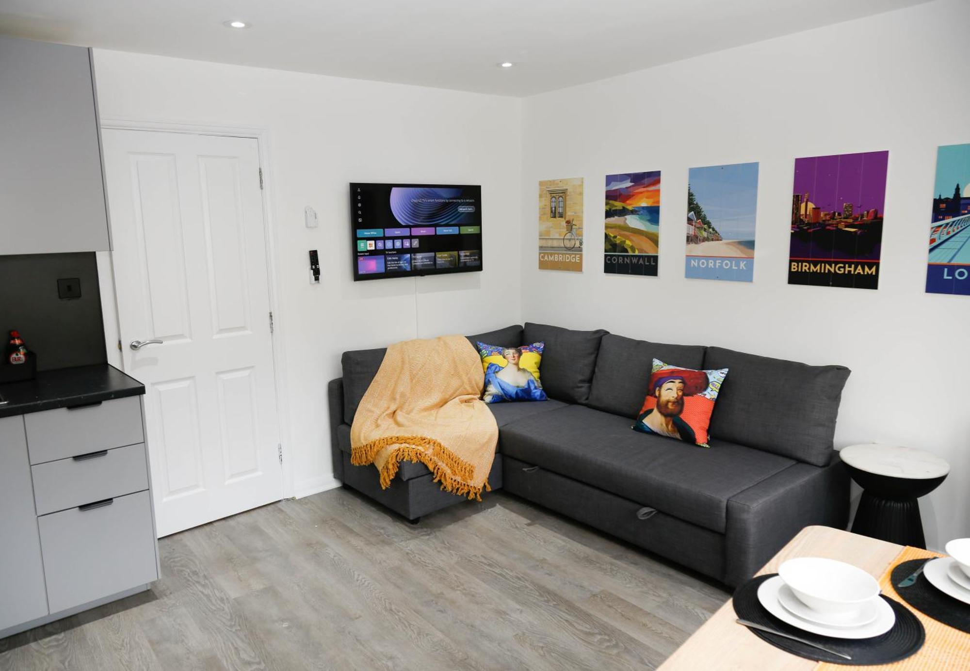 New Luxury Apartments In Central London Next To Shops, Cafes, Bars & Metro Экстерьер фото