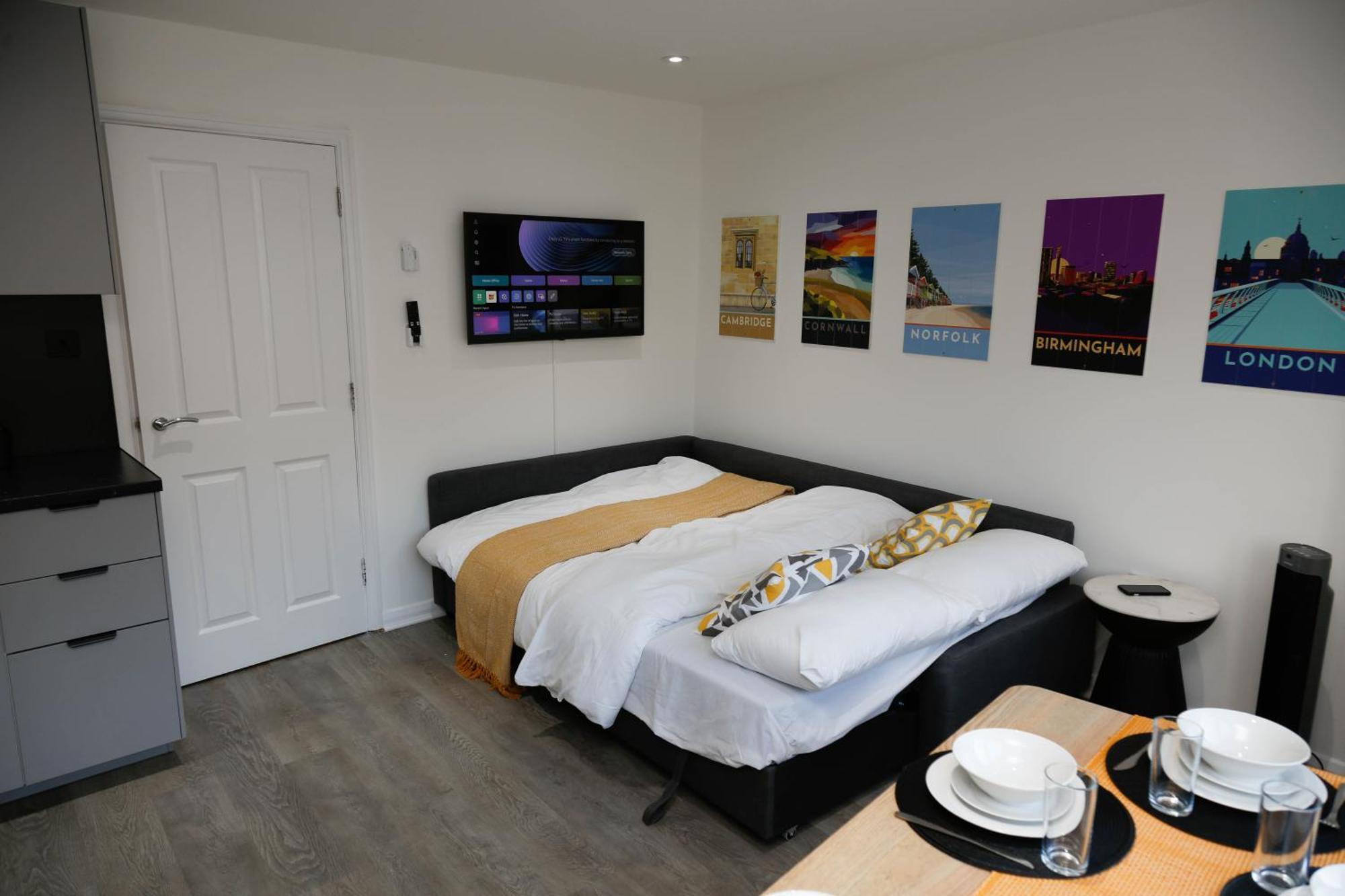 New Luxury Apartments In Central London Next To Shops, Cafes, Bars & Metro Экстерьер фото